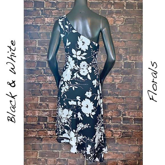 SOLD-CDC Black & White Floral Asymmetrical Dress - 12 - Picture 2 of 9